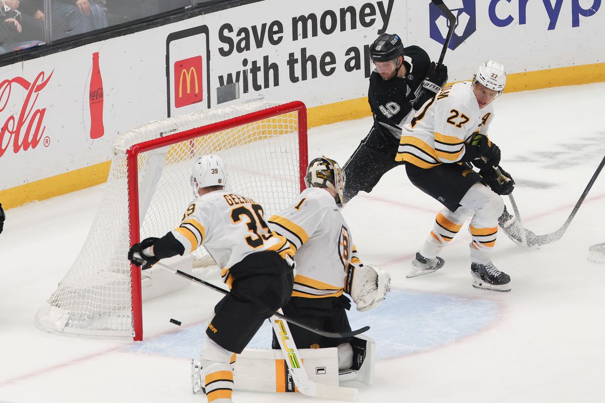 Right wing Joel Armia #40 of the Los Angeles Kings watches the puck cross the goal line after he deflected it to tie the score during an NHL hockey game against the Boston Bruins, Friday November 21, 2025 in Los Angeles, Calif.
