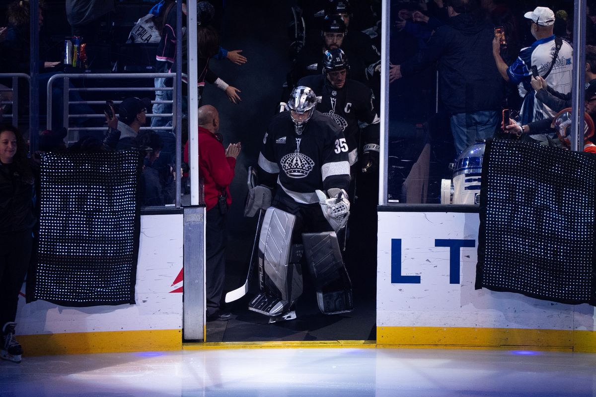 Los Angeles Kings Goalie Darcy Kuemper (35) leads the team out the tunnel in a NHL game against the Minnesota Wild at the Crypto.com Arena on January 3rd, 2026 in Los Angeles California. Los Angeles Kings Goalie Darcy Kuemper (35) leads the team out the tunnel in a NHL game against the Minnesota Wild at the Crypto.com Arena on January 3rd, 2026 in Los Angeles California.
