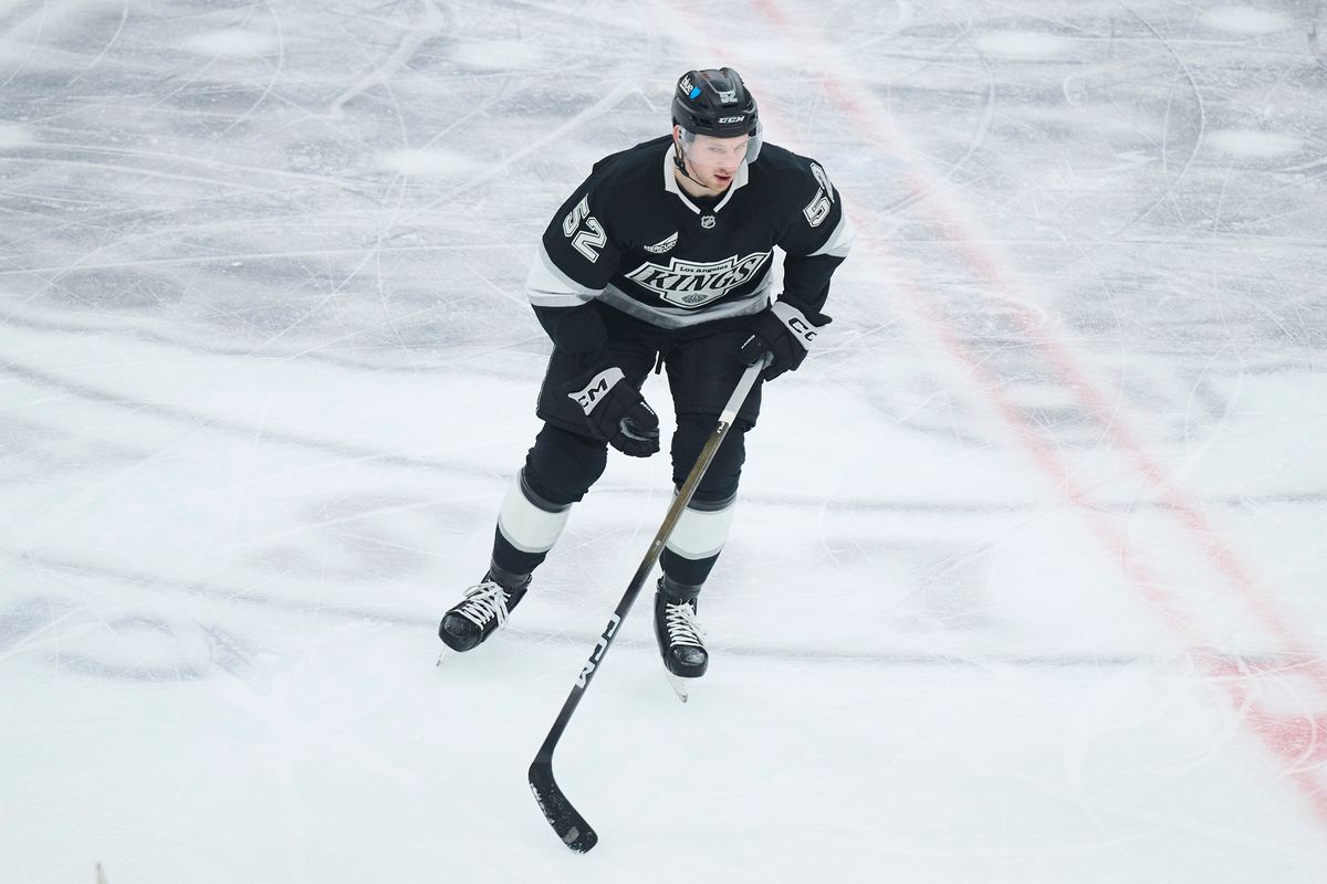 The Los Angeles Kings right wing Taylor Ward (52) skates toward the puck against the Dallas Stars at the Crypto Arena on January 12th, 2026 in Los Angeles California.