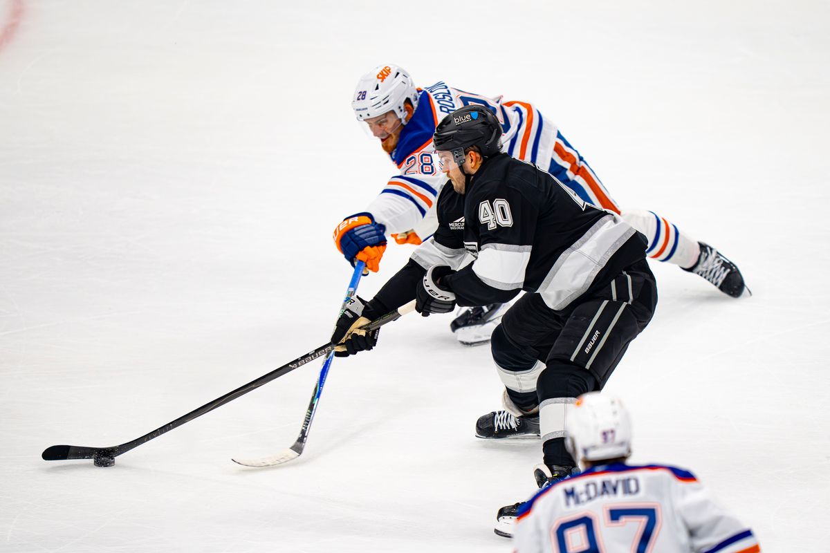 Los Angeles Kings right wing Joel Armia (40) stealing the puck during an NHL hockey game against the Edmonton Oilers on February 26th, 2026 in Los Angeles, CA.