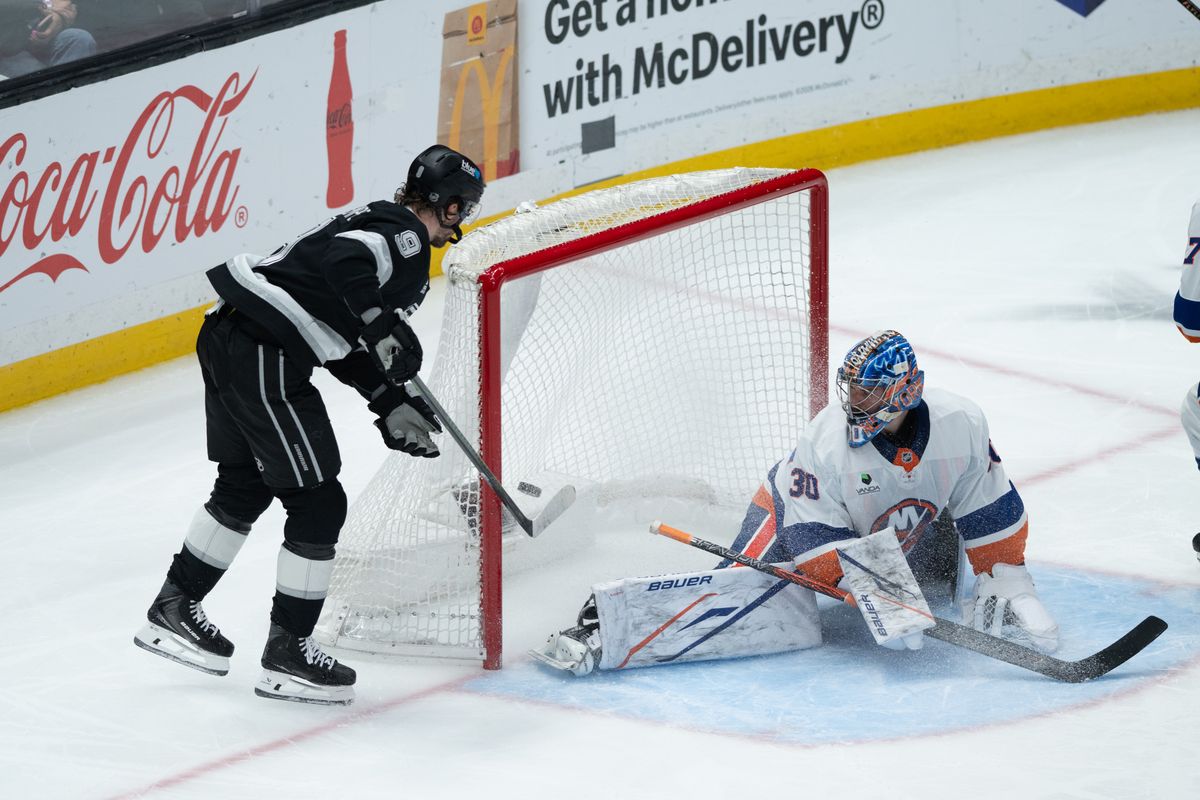LA Kings right wing Adrian Kempe (9) scores during an NHL game between the New York Islanders and the Los Angeles Kings on Thursday, March 5, 2026 at Crypto.com Arena in Los Angeles Calif