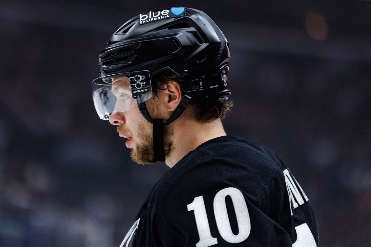 Los Angeles Kings left wing Artemi Panarin (#10) waits for the puck to drop during an NHL match against the Utah Mammoth on March 28, 2026 in Los Angeles, California. Los Angeles Kings left wing Artemi Panarin (#10) waits for the puck to drop during an NHL match against the Utah Mammoth on March 28, 2026 in Los Angeles, California.