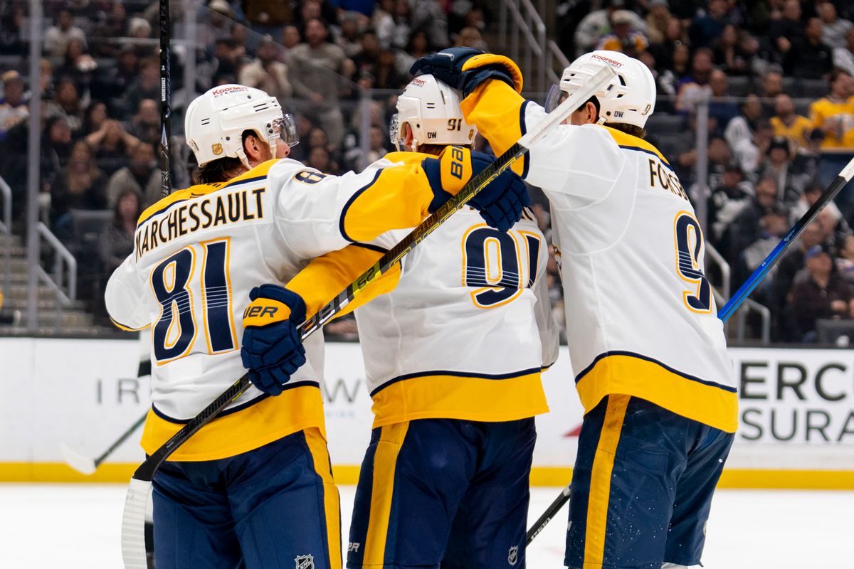 Nashville Predators C Steven Stamkos (91) celebrates his goal with his teammates during an NHL game against the Los Angeles Kings, Monday April 6th, 2026 in Los Angeles, California. 