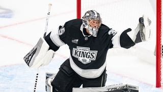 Darcy Kuemper bounces back in Kings’ 2-1 loss to Panthers taken at Crypto.com Arena (Los Angeles Kings). Photo by Edwin So - The Sporting Tribune