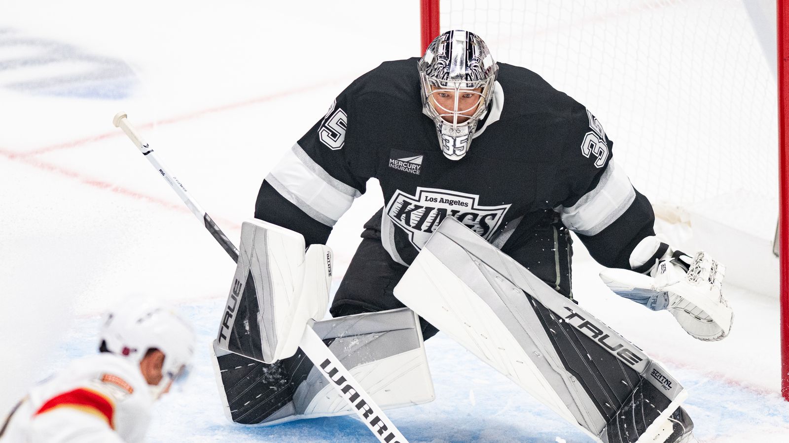 Los Angeles Kings goalie Darcy Kuemper (35) watches the play during an NHL hockey game against the Florida Panthers, Tuesday, October 6, 2026 in Los Angeles. Los Angeles Kings goalie Darcy Kuemper (35) watches the play during an NHL hockey game against the Florida Panthers, Tuesday, October 6, 2026 in Los Angeles.