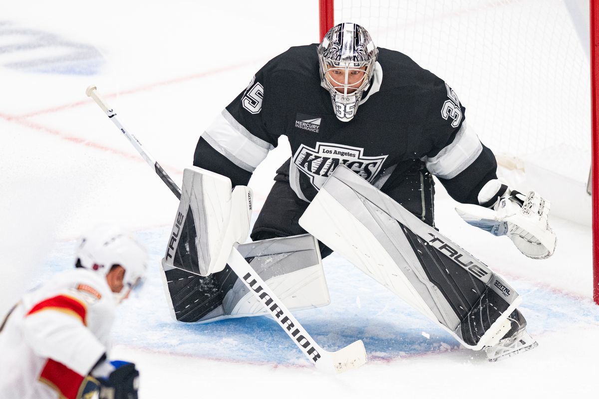 Los Angeles Kings goalie Darcy Kuemper (35) watches the play during an NHL hockey game against the Florida Panthers, Tuesday, October 6, 2026 in Los Angeles. Los Angeles Kings goalie Darcy Kuemper (35) watches the play during an NHL hockey game against the Florida Panthers, Tuesday, October 6, 2026 in Los Angeles.