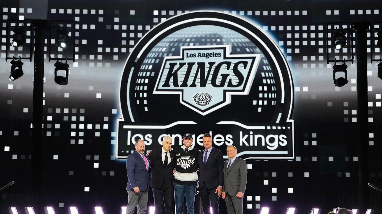 Report LA's Peacock Theater to host 2025 NHL Draft, as league shifts