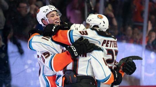 TST Images: Gulls defeat Barracuda, 4-1, at Pechanga Arena taken at Pechanga Arena (San Diego Gulls). Photo by Aaron Brenner – The Sporting Tribune