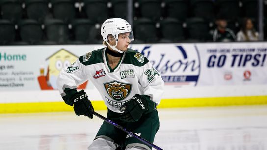 Anaheim Ducks Prospect Highlight: Tarin Smith taken in Anaheim (Anaheim Ducks)