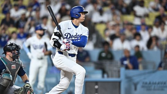 Mariners’ five-home run barrage powers 7-6 victory over Dodgers taken at Dodger Stadium (Los Angeles Dodgers)