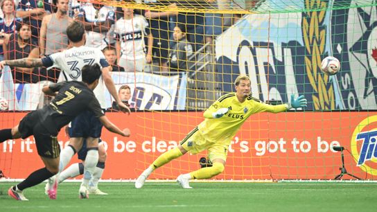 Bouanga-Son connection remains strong to help LAFC earn draw in Vancouver taken BC Place (LAFC). Photo by Anne-Marie Sorvin-Imagn Images