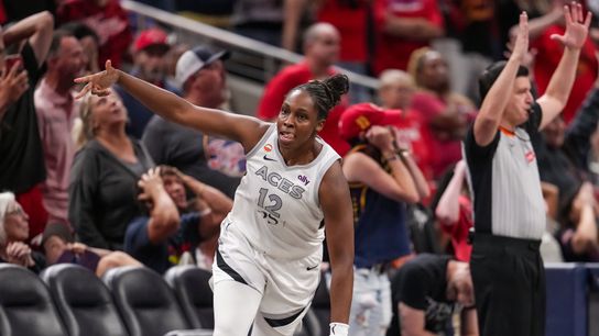 Chelsea Gray, Aces earn statement victory in dramatic fashion over Fever taken at Gainbridge Fieldhouse (Las Vegas Aces). Photo by USA Today Network via Reuters Connect