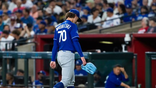 Dodgers drop third straight series with loss to D-Backs taken at Chase Field (Los Angeles Dodgers)