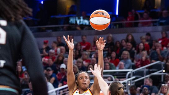 Aug 11, 2026; Indianapolis, Indiana, USA; Indiana Fever guard Kelsey Mitchell (0) shoots the ball while New York Liberty guard Sabrina Ionescu (20) defends in the second half at Gainbridge Fieldhouse. Aug 11, 2026; Indianapolis, Indiana, USA; Indiana Fever guard Kelsey Mitchell (0) shoots the ball while New York Liberty guard Sabrina Ionescu (20) defends in the second half at Gainbridge Fieldhouse.