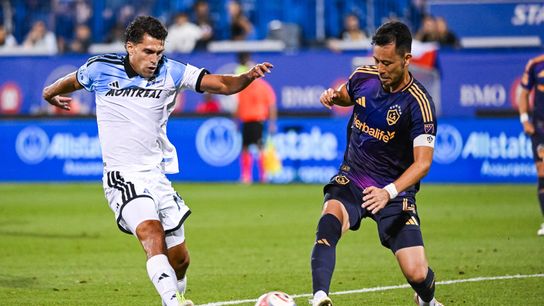 Galaxy tie in third straight red card game, 2-2 taken at Saputo Stadium (LA Galaxy). Photo by David Kirouac-Imagn Images