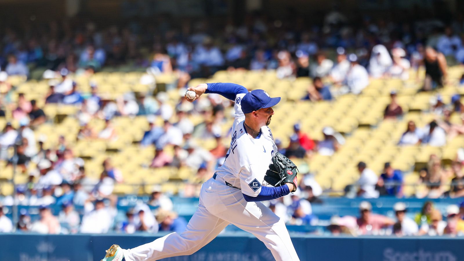 Aug 23, 2026; Los Angeles, California, USA; Los Angeles Dodgers pitcher Blake Snell (7) continues to pitch in the top of the seventh inning against the Pittsburgh Pirates at Dodger Stadium. Aug 23, 2026; Los Angeles, California, USA; Los Angeles Dodgers pitcher Blake Snell (7) continues to pitch in the top of the seventh inning against the Pittsburgh Pirates at Dodger Stadium.