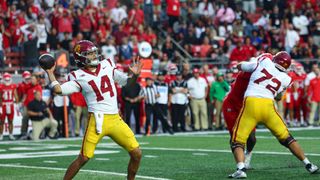 4-0 and rolling, USC's offense still wants more against Oregon taken at Bloom Football Performance Center (USC). Photo by Vincent Carchietta-Imagn Images