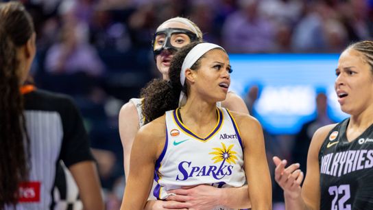 Sparks Fall to Valkyries as slow start proves too much to overcome taken Chase Center (Los Angeles). Photo by Robert Kupbens-Imagn Images