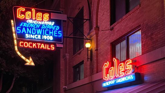 Cole’s French Dip, a Downtown L.A. staple since 1908, to close in August, joining Pantry and Pacific Dining Car taken in Los Angeles (TST Los Angeles)