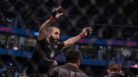 Muhammad wins title in upset victory at UFC 304 (News)