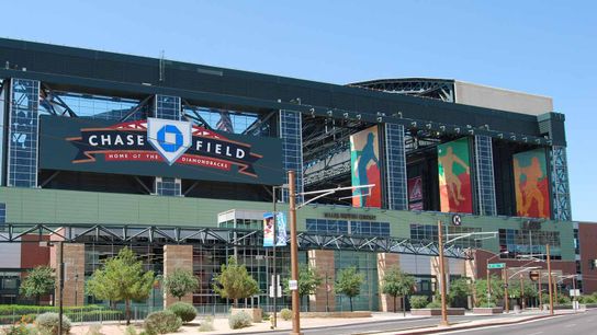 FINAL: Dodgers 11, Diamondbacks 6 taken at Chase Field (Los Angeles Dodgers)
