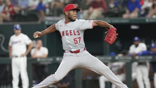 Angels' bullpen falters late in loss as Rangers storm back (Los Angeles Angels)