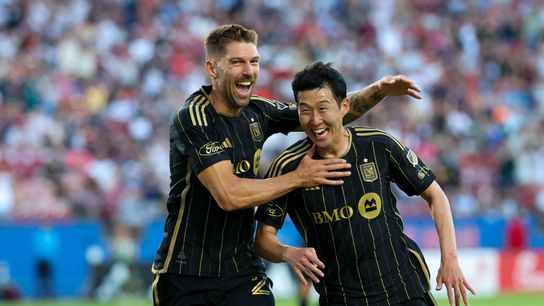 Ryan Hollingshead inks extension with LAFC taken at BMO Stadium (LAFC)