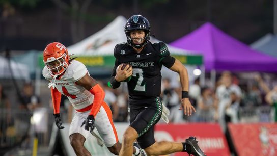 Weaver solid as Hawai’i sprints past Sam Houston taken at Clarence T.C. Ching Athletics Complex  (Hawaii)
