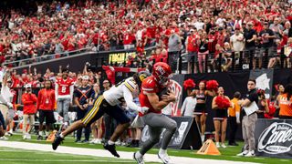 Jackson Arnold wills UNLV to statement win despite dramatic second half taken at Allegiant Stadium (UNLV Rebels). Photo by RJ Forbus-The Sporting Tribune