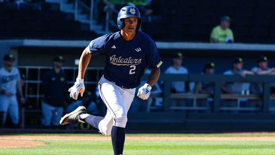 UC Irvine Anteaters OF Tommy Farmer (2) legs out a single against the Oregon Ducks at the 2026 Live Like Lou Las Vegas College Baseball Classic on Saturday, February 28, 2026, at Las Vegas Ballpark in Las Vegas, Nevada.
