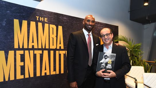 TST Interview: Andy Bernstein leaves NBA photo post, focuses on podcasting (Los Angeles Lakers)