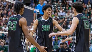 Tread Rosenthal’s near-triple double helps hoist Hawai’i over No. 5 UC Irvine taken in Honolulu  (Hawaii). Photo by Michael Lasquero - The Sporting Tribune 