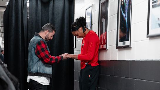 Aces find peace and solace by attending chapel pregame taken in Las Vegas (Las Vegas Aces)