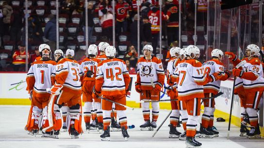 Sennecke's first career hat trick lifts Ducks over Flames in OT taken Scotiabank Saddledome (Anaheim Ducks)