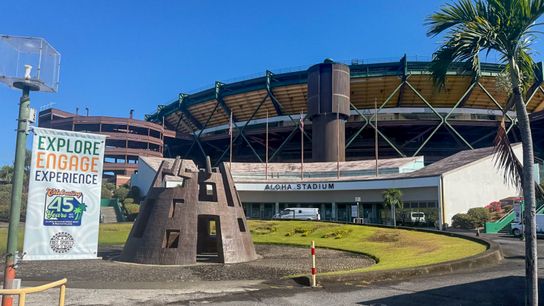 Hawaii edges closer to new Aloha Stadium with demolition permit application  taken in Honolulu  (Hawaii)