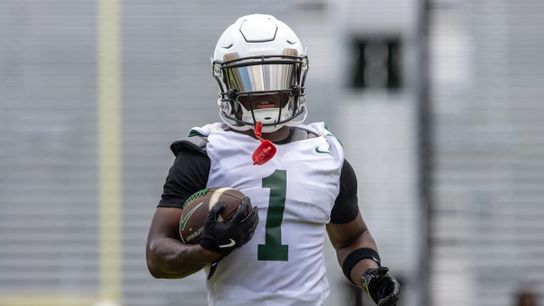 Kentucky-transfer Brandon White brings speed to the receiver room for the Hawai’i football team. 