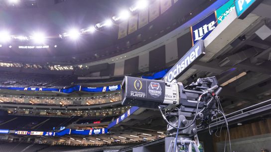 TST on TV preview: College football kicks off for Week 1 (USC Trojans)