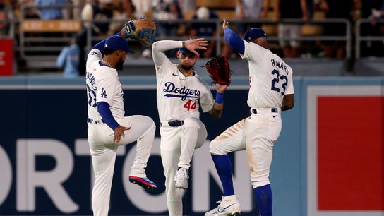 Dodgers beat Giants, win fifth straight since all-star break taken at Dodger Stadium (Los Angeles Dodgers)