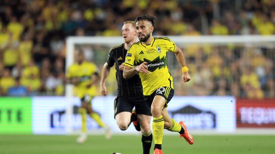 Aug 25, 2024; Columbus, Ohio, USA; Columbus Crew forward Diego Rossi (10) dribbles the ball against LAFC in the Leagues Cup Final at Lower.com Field