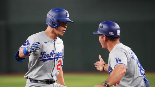 Dodgers' Edman delivers in a thriller against the Diamondbacks (Los Angeles Dodgers)