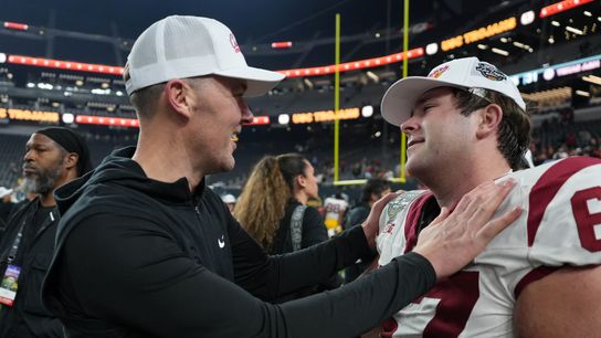 USC Notebook: Former walk-on Kilian O'Connor wins starting center job taken at USC (USC)