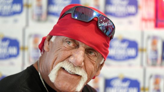 Hulk Hogan dies at 71