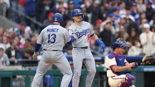 Kiké Hernández lifts Dodgers with two-run HR over Phillies taken at Citizens Bank Park (Los Angeles Dodgers)