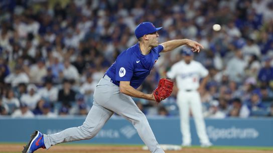 Chicago Cubs pitcher Matthew Boyd (16) throws during the fourth inning against the Los Angeles Dodgers at Dodger Stadium. 