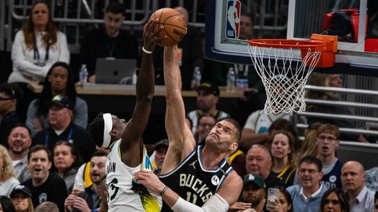 TST Today: Lakers sign LaRavia, Clippers sign Lopez, Day 1 of NBA free agency reaction taken at TST Headquarters (Podcasts)
