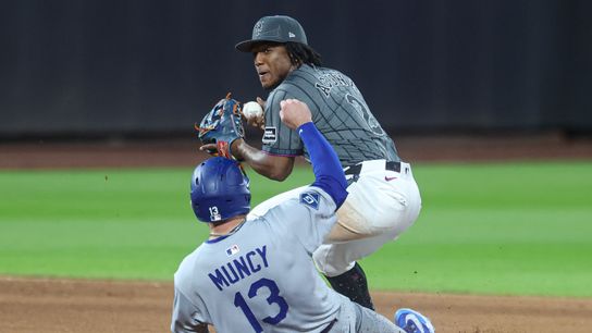 Dodgers offense falls flat in back-to back nights as Mets take series  taken at Citi Field (Los Angeles Dodgers)