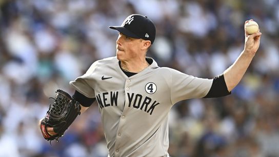 New York Yankees starting pitcher Ryan Yarbrough (33) throws a pitch against the Los Angeles Dodgers during the fifth inning at Dodger Stadium.