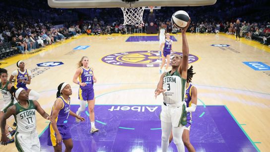 Sparks legend Nneka Ogwumike returns to LA and makes powerful statement on ICE protests taken at Crypto.com Arena (Los Angeles Sparks)