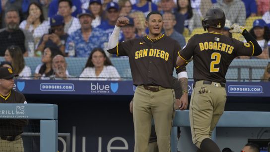 Xander Bogaerts snaps out of funk, helps Padres avoid sweep taken at Dodger Stadium (San Diego Padres)