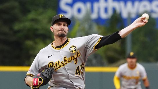 Dodgers bring back a familiar arm, sign Andrew Heaney to minor-league deal taken at Dodger Stadium (Los Angeles Dodgers)